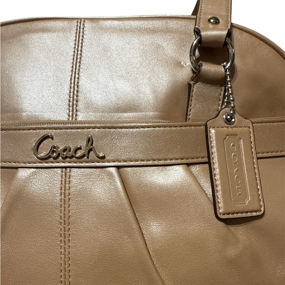 Coach Addison diaper shoulder crossbody Bag - Picture 2 of 5